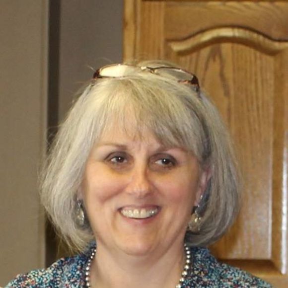 Meet your Posher, Cynthia - Picture 1 of 1